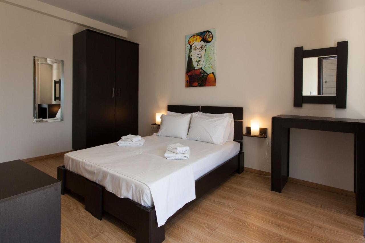 Modern Apt In Glyfada A Breath Away From The Sea - The View Athene Buitenkant foto