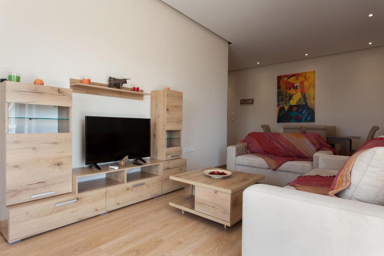 Modern Apt In Glyfada A Breath Away From The Sea - The View Athene Buitenkant foto
