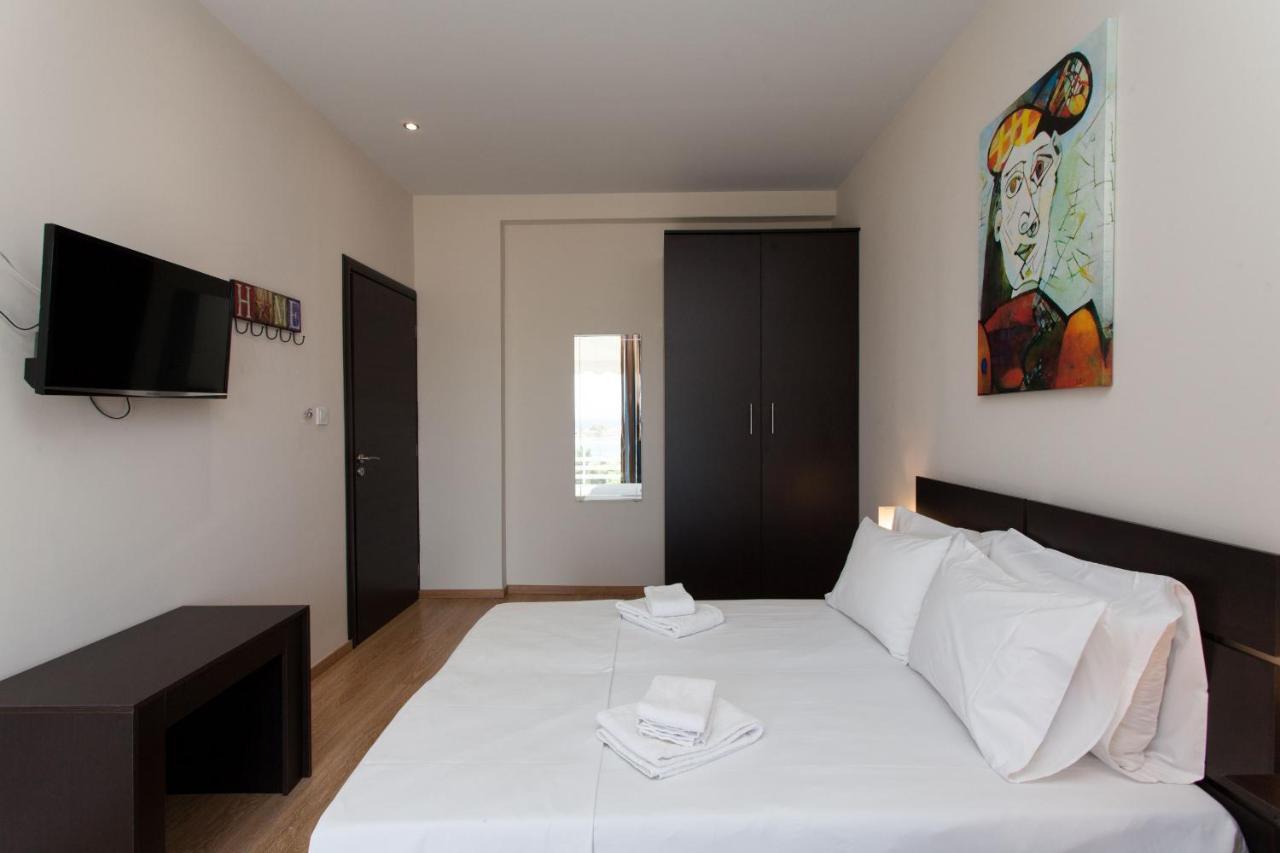 Modern Apt In Glyfada A Breath Away From The Sea - The View Athene Buitenkant foto