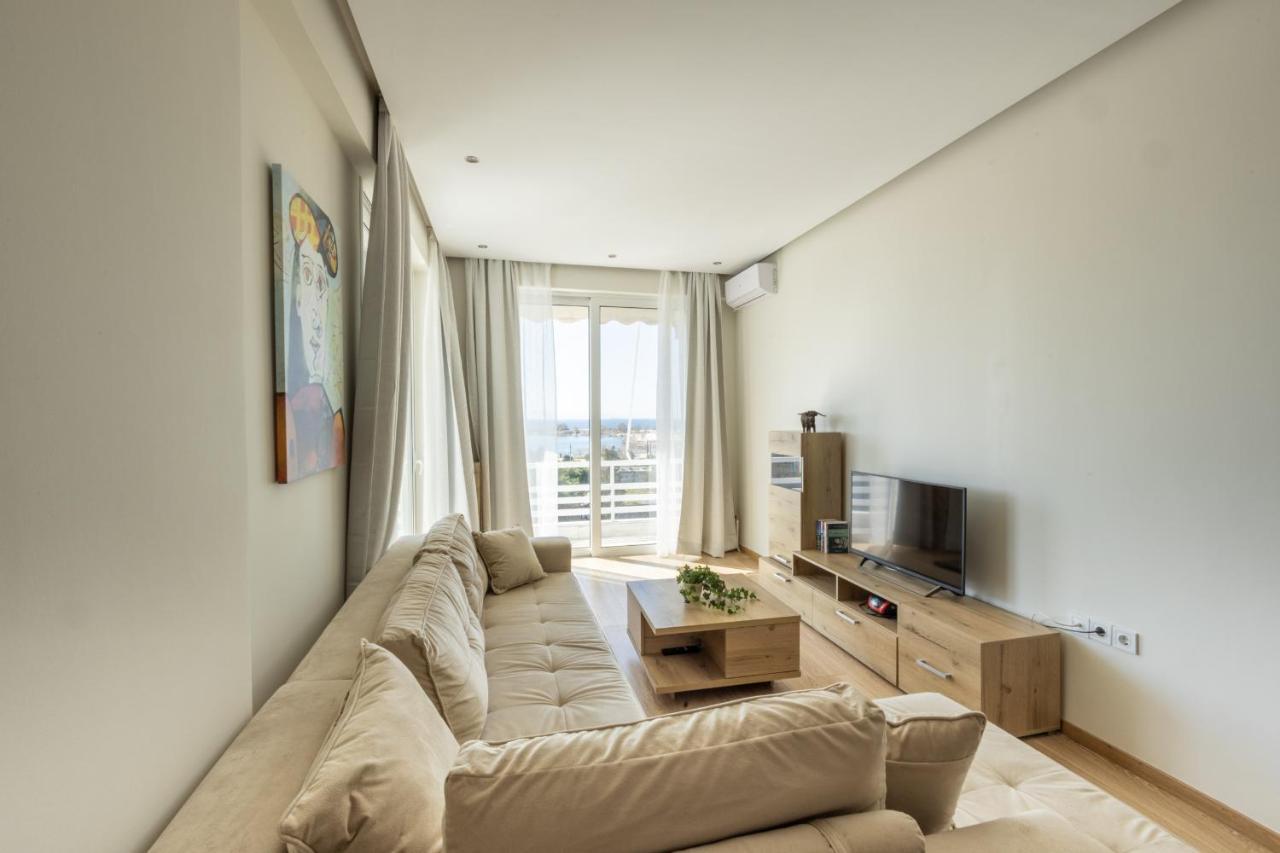 Modern Apt In Glyfada A Breath Away From The Sea - The View Athene Buitenkant foto